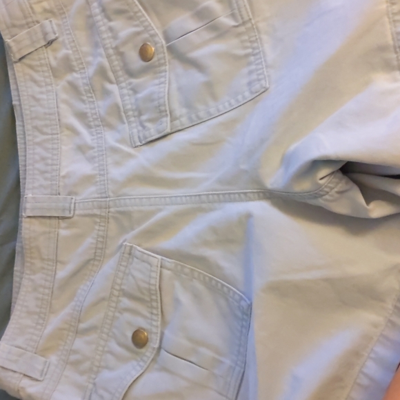 Sonoma shorts size 8. Light blue color - Picture 5 of 7
